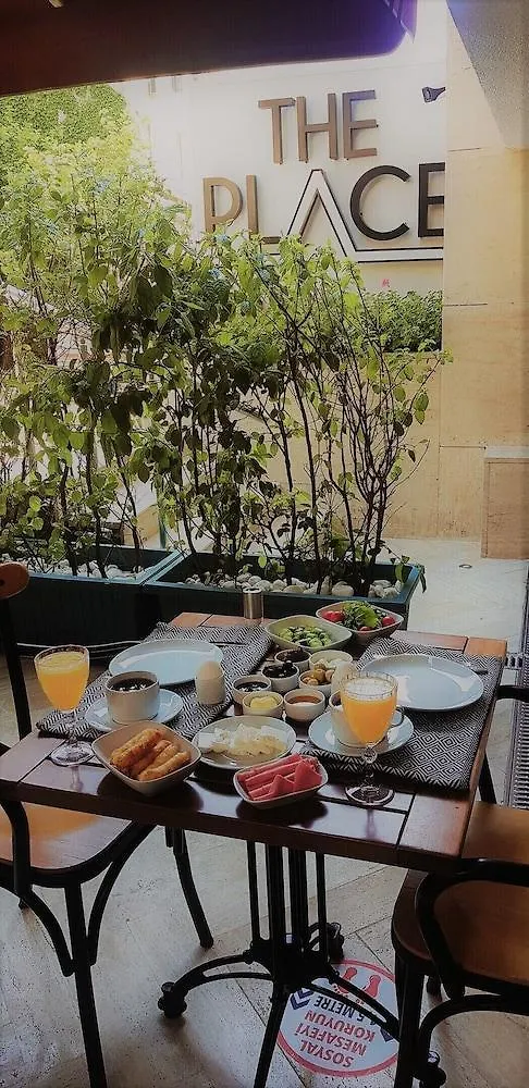 ***** Hotell The Place Suit & Apartments Turkiet